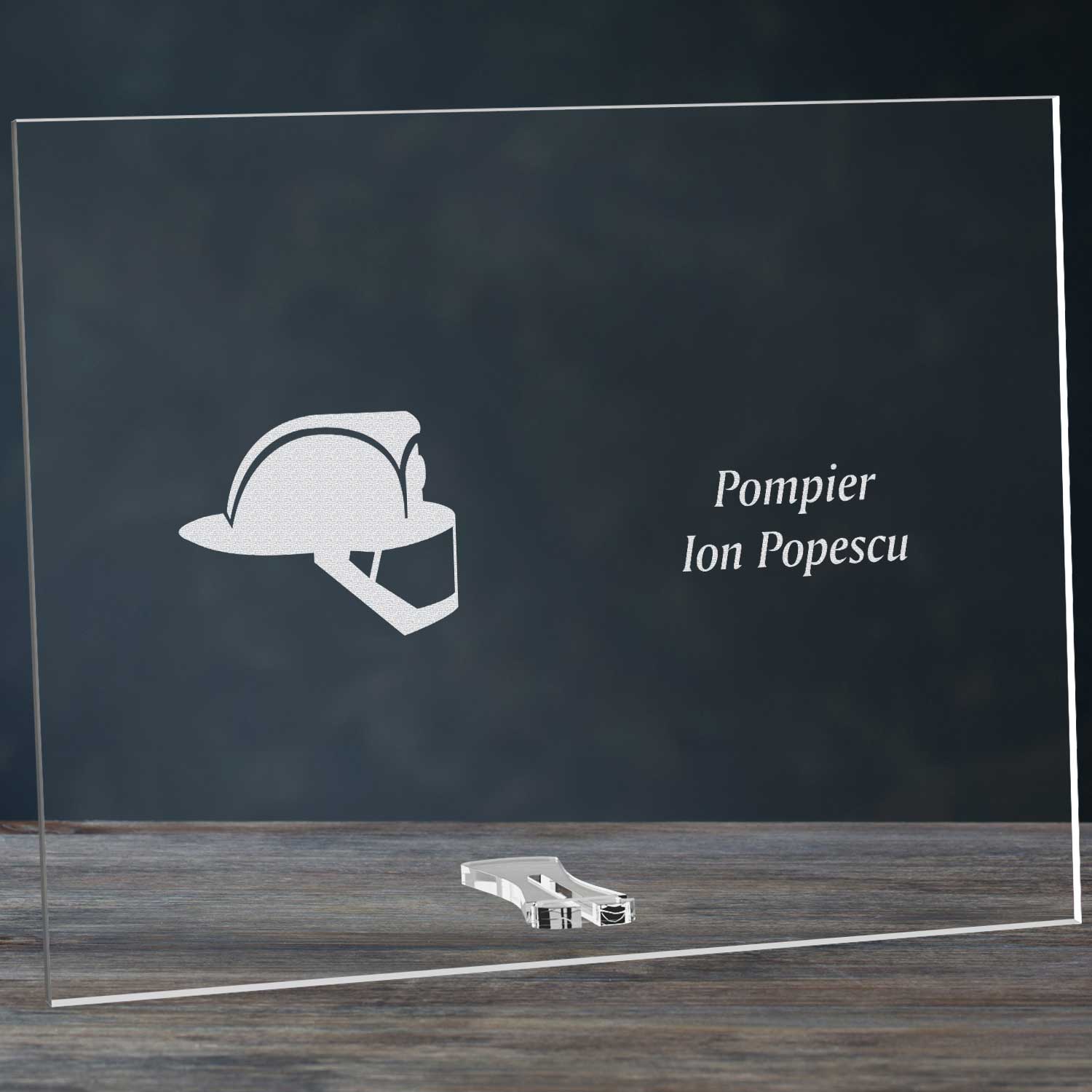 Cadou personalizat placheta din plexiglas - Pompier - ghizbi.ro