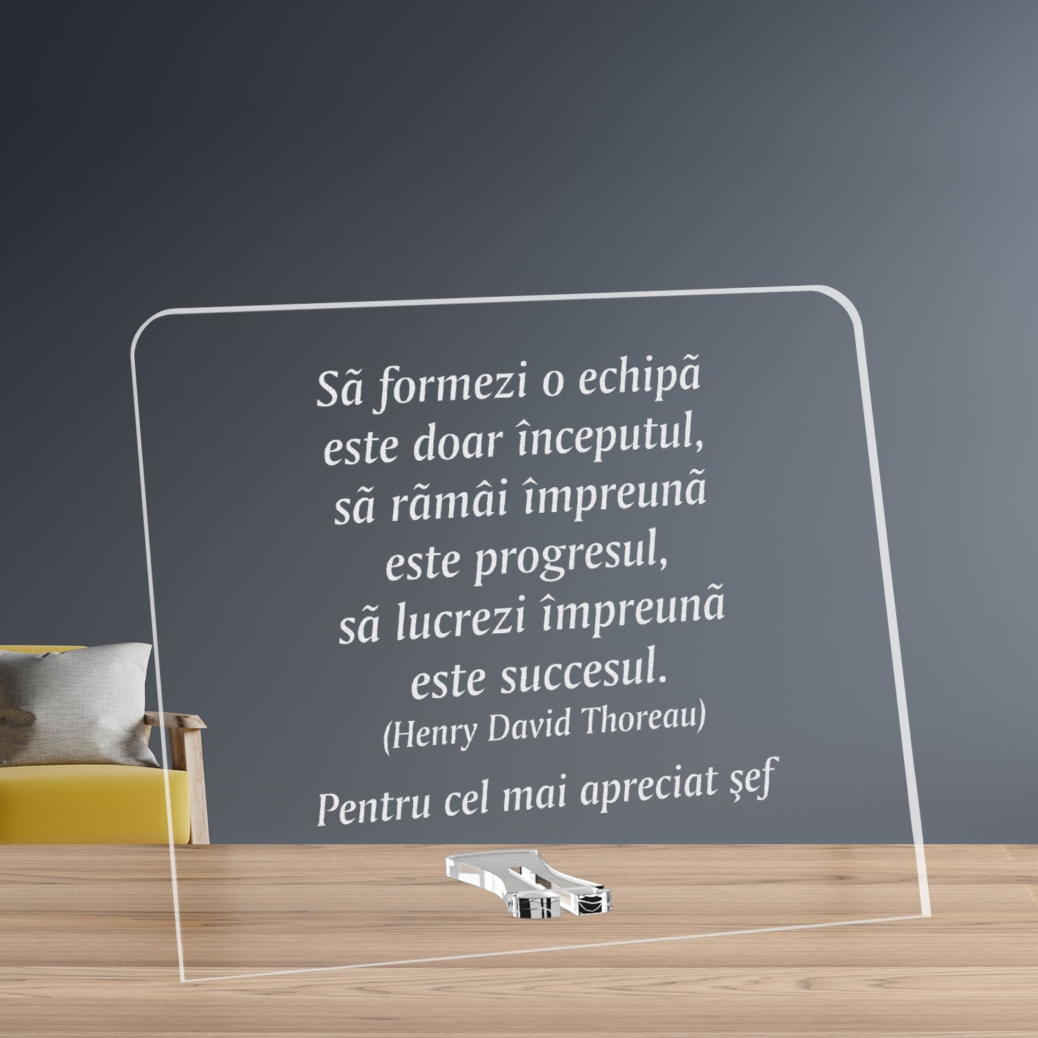 Cadou personalizat placheta plexiglas - A lucra in echipa inseamna succes - ghizbi.ro